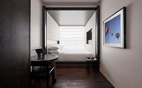 Little National Hotel Canberra